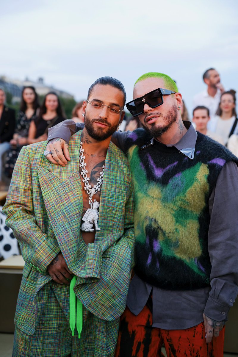 CROM_MAGAZINE's tweet image. J Balvin Makes A Surprise Return To Social Media x @LouisVuitton @Pharrell 
@JBALVIN @maluma @Beyonce 
#LouisVuitton Mens SS24