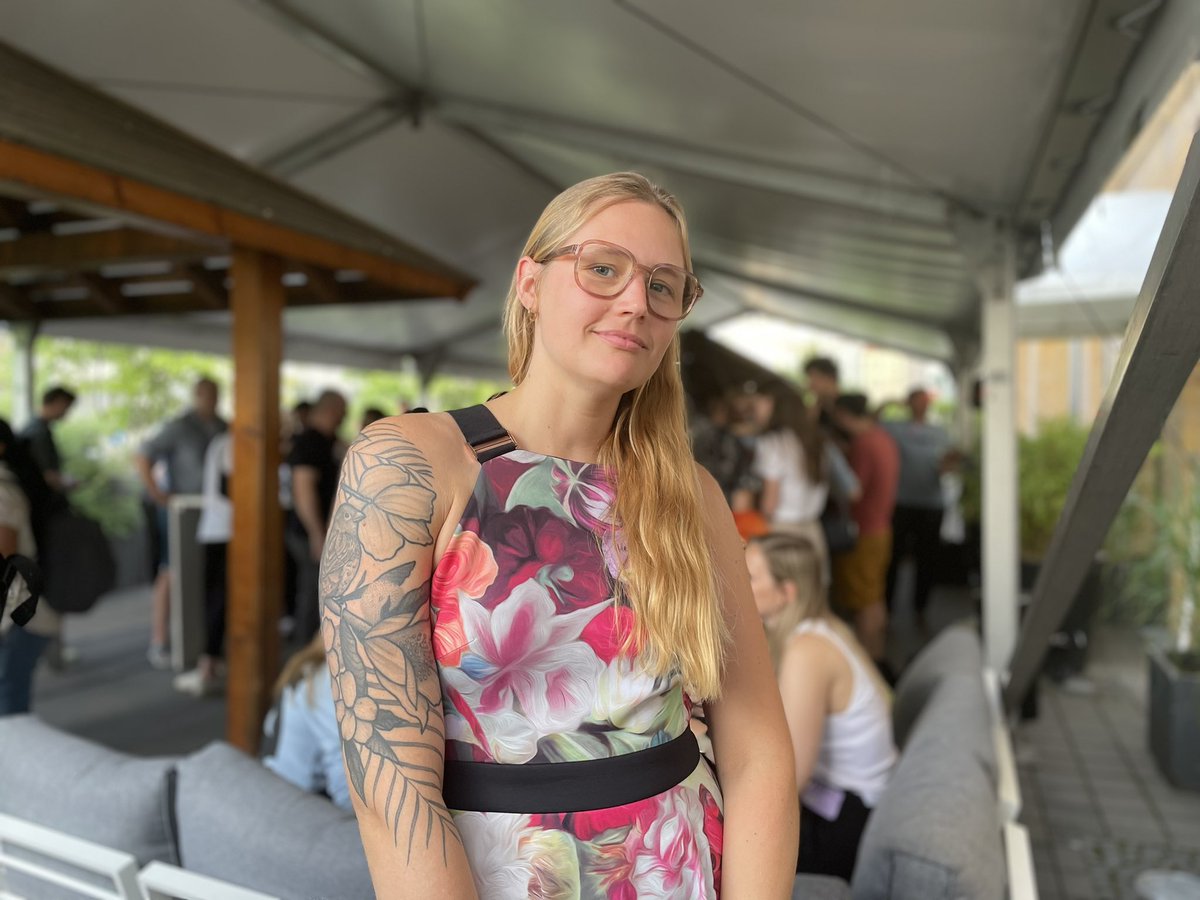 nadinika's tweet photo. In awe with the #Confits2023 at our #ConfigWatchParty #Config2023 #ConfigBerlin ๐@ciruyv ๐คฉ https://t.co/lwQyXk18yz