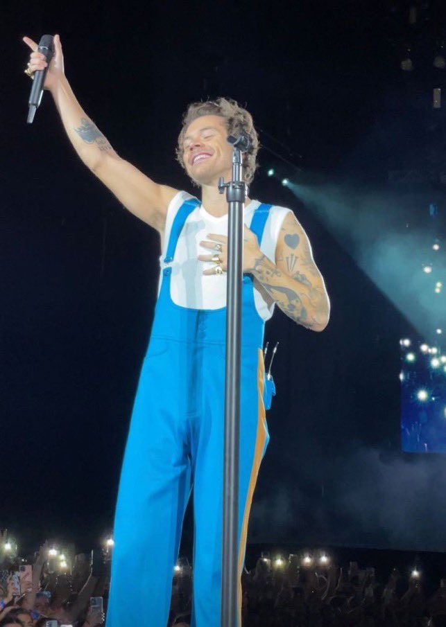 harryaargentina's tweet photo. hace 200 días atrás🔙🥺 https://t.co/kfyPwjxwOL