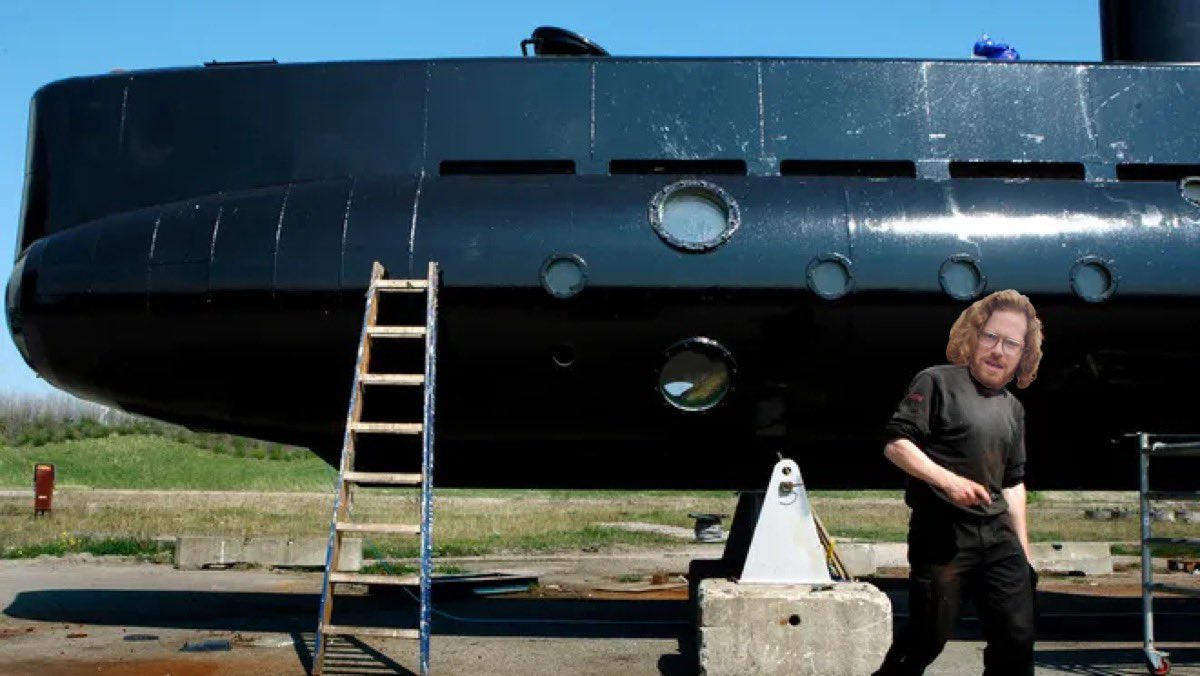 ADHDegen's tweet image. 🚨Breaking:
Ohio man weighs in on missing submarine
 #MissingSub #titanic #missingsub #underwater #submersible #missing #ocean #submarine