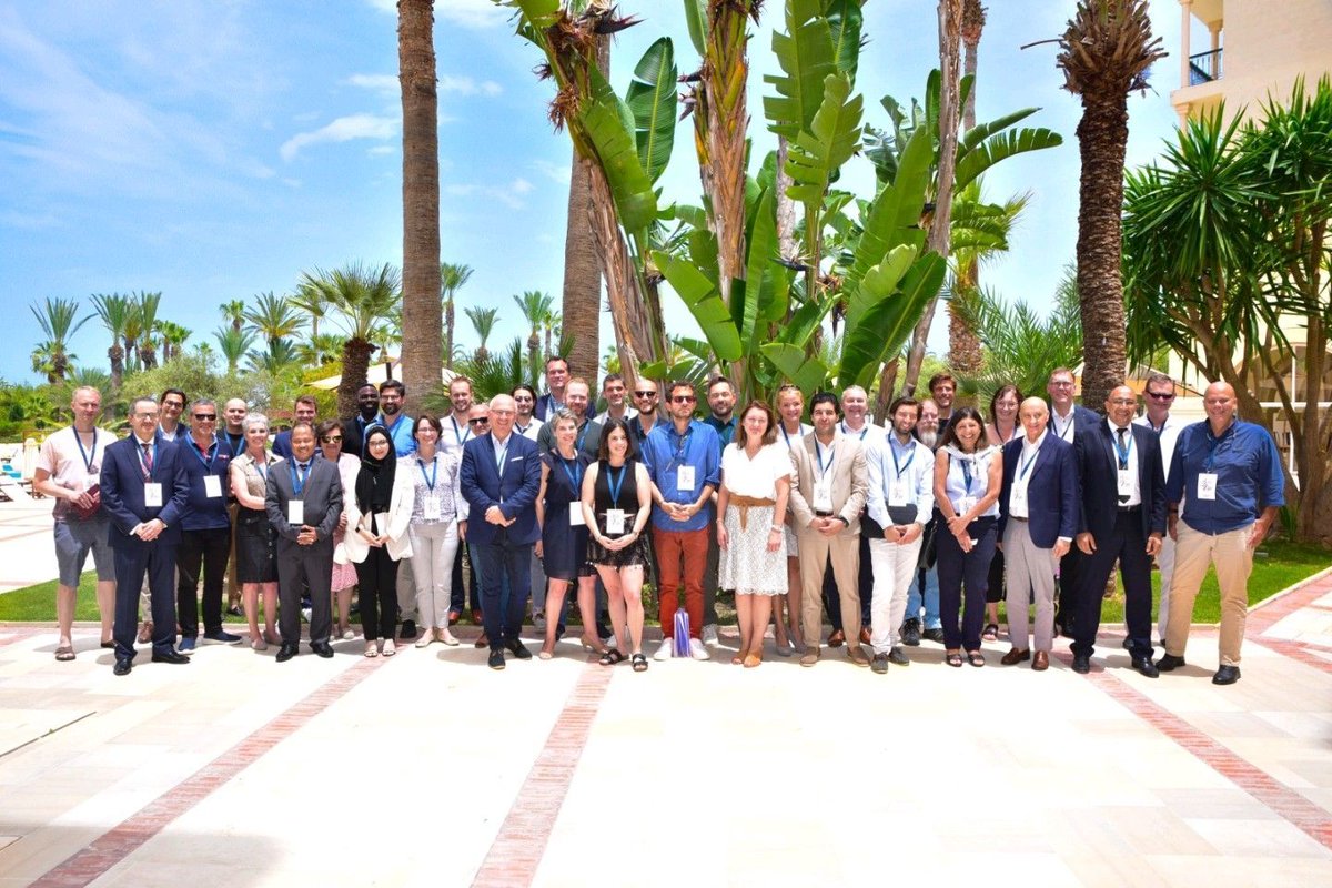 SELT France Biotech a eu une semaine riche entre la visite de Biomarine et l'inauguration de SELT Marine Colloids. Le 10 juin, nous avons eu l'honneur d'accueillir   Biomarine lors de leur visite de la ferme SELT, de l'usine et du laboratoire. #Biotechnologie #Seaweed #Biomarine