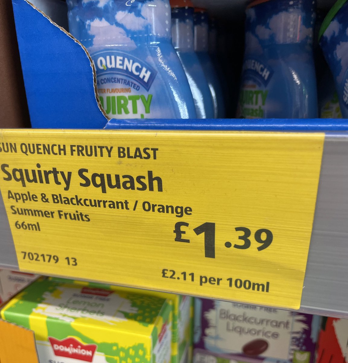 KlaireConnor's tweet photo. 3 things that have made today a bit better! Free, gorgeous, desk from the local Facebook group, Amussed by Squirty squash from @AldiUK - (Squirty Diluting Juice doesn’t have the same ring to it) & the sunlight coming through the kitchen window making it glow! #AlmostWinning https://t.co/0XAMhRzWsi