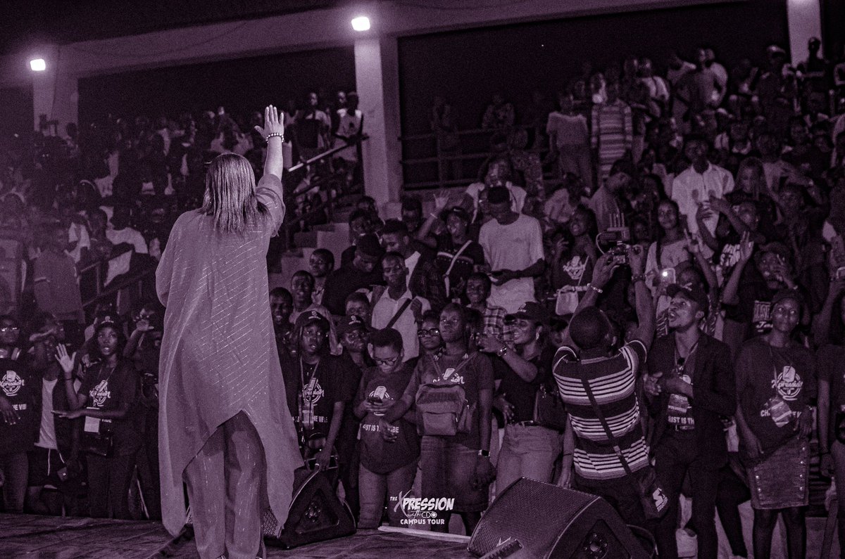 Its_SameOG's tweet photo. "We are indeed the light of the world- but only if our switch is turned ON".

Keep raising the Banner of Christ. Keep shinning that light 🤍.

Big shout out to @cdoofficial for creating a platform to take this light to Universities across Nigeria.

#LAUTECH #AfroGospel #SameOG https://t.co/dfssp5EpDs