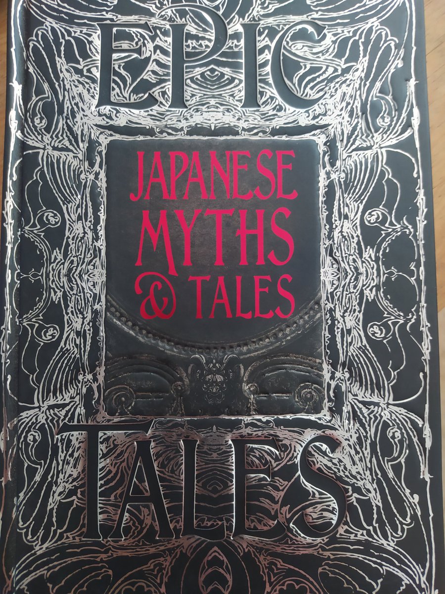 J_KoyocKu's tweet photo. Compré este libro en el Walmart de las librerías y la dvd es que me está gustando bastante. Conocía poco y nada de mitos y relatos japoneses. https://t.co/dKYPiU1uOI