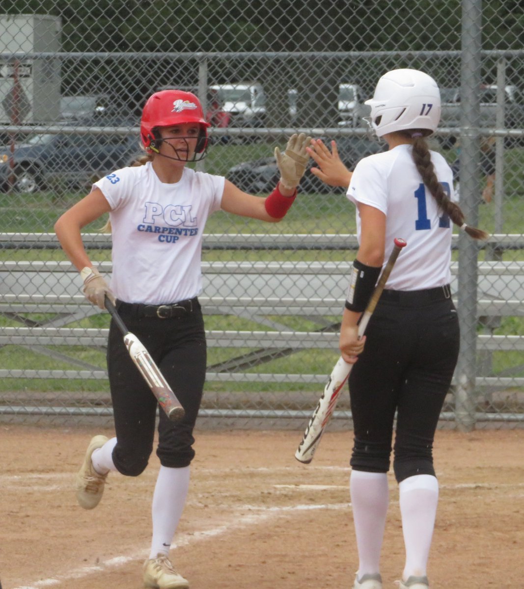 emor09's tweet photo. SOFTBALL: The Reporter/Times Herald/Montgomery Media area players shine for Philadelphia Catholic League at Carpenter Cup 

https://t.co/M3U6Yq6p8m https://t.co/EwR5RI3cJJ