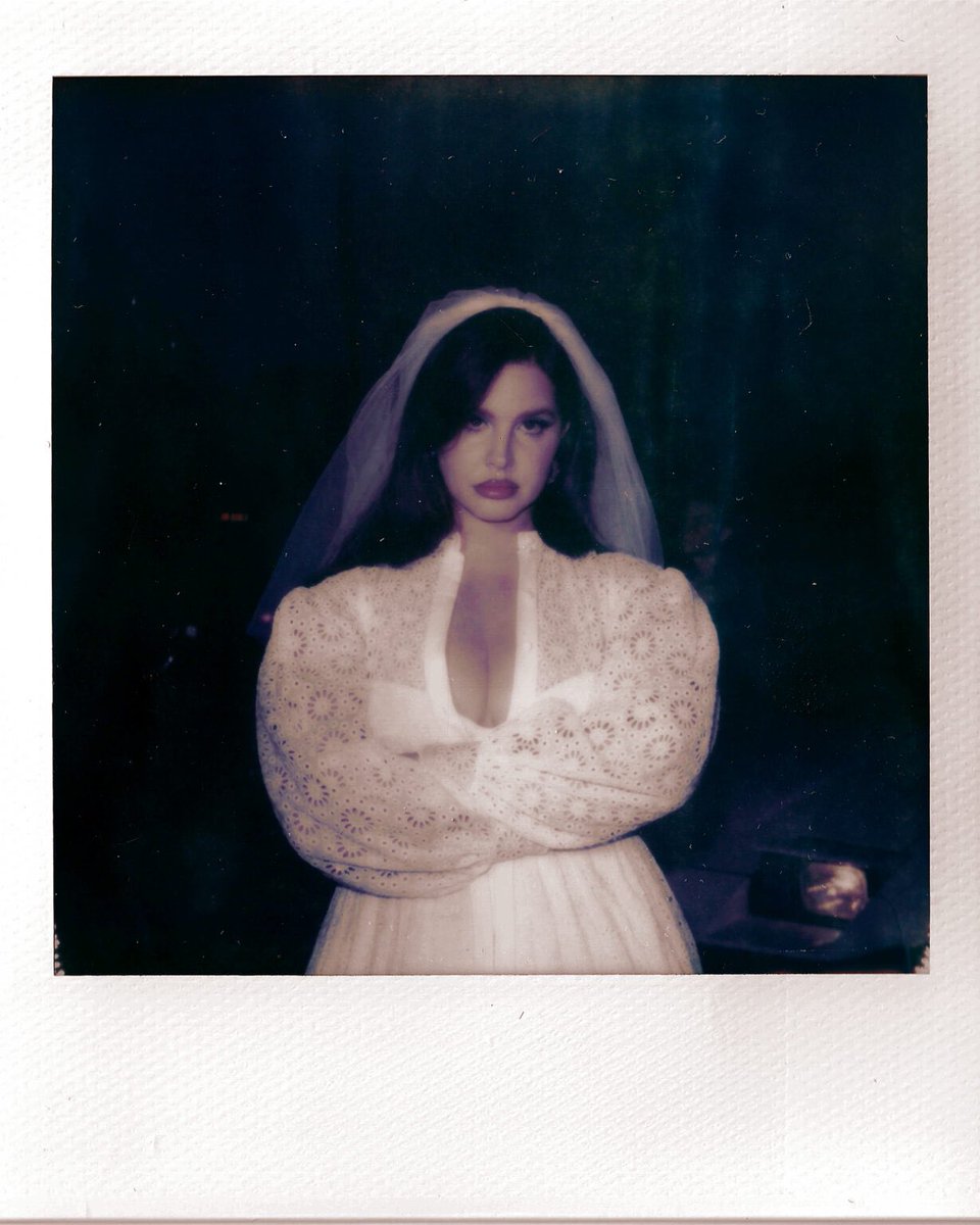 Lana Del Rey Online on Twitter "New behind the scenes photos of Lana