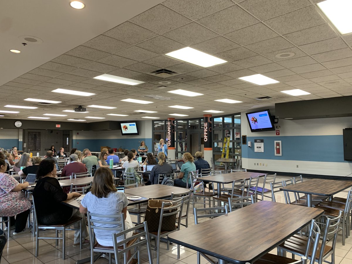 eesinnovation's tweet photo. Our final Science of Reading Summit is underway at Beech Grove! The team has been thrilled to meet everyone and we're hopeful that attendees are able to continue to expand their knowledge in this area as it becomes a priority in many districts. Thank you all! #ScienceofReading https://t.co/f1yvUU7nwl