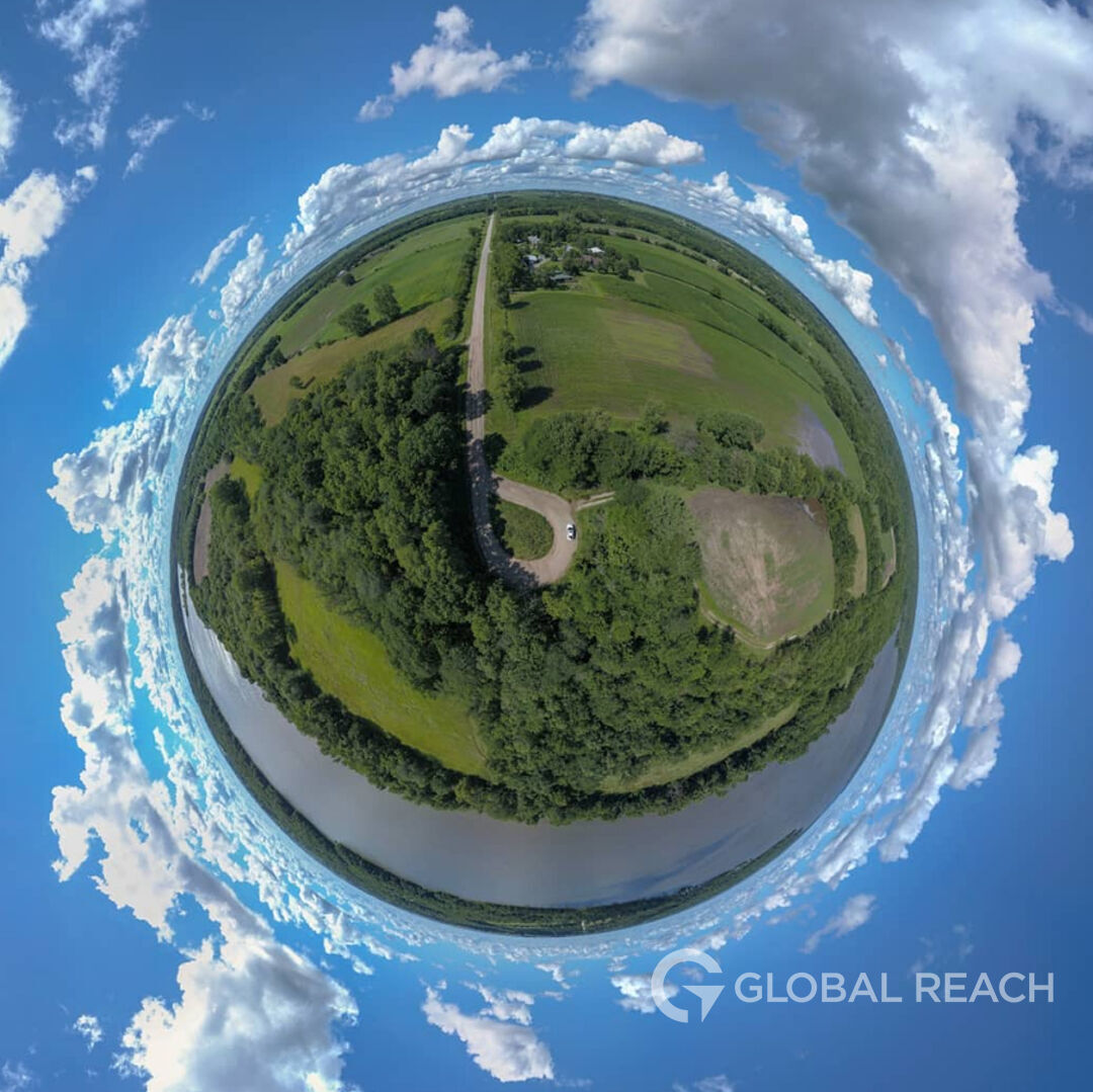 Happy first day of #summer ☀️

#dronemarketing #drones #dronephotography #dronephotos #dronepics #aerialphotos #tinyplanet #aerialview