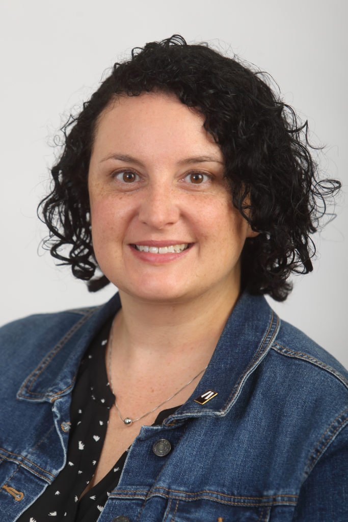 levelchan's tweet photo. On #NIPD2023, I celebrate Josie McKinney, inaugural recipient of the @NSBS Award for Mi'kmaq &amp; Indigenous Peoples Excellence in the Legal Profession https://t.co/iTV39eQzaU.  Nominations for the next award are open until July 7  https://t.co/V0il86iMY4 https://t.co/kWESUnUwJw