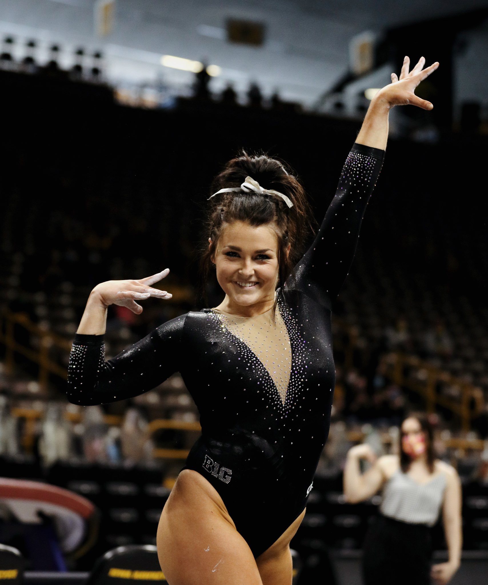 The Erin Holbert Story: French Athletics Triumph - h78u2lv