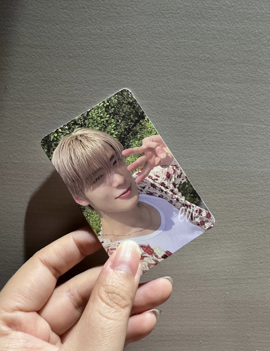 elevyunoo's tweet photo. WTS ready ina
pc jaehyun DIGIPACK perfume 
jaehyun silau
80k incl all 

serious buyer only 
dm for condi

tags : #dojaejung #jaehyun #denim #wanttosell #readyina #perfume #pb #doyoung #jungwoo #randomphotocard #rpc https://t.co/TBqs2rKeIB