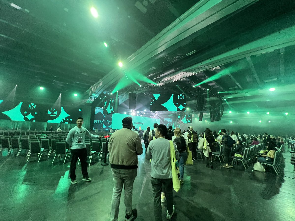 kalee_eversole's tweet photo. #Config2023 day 01! https://t.co/5PVBK6nhjI