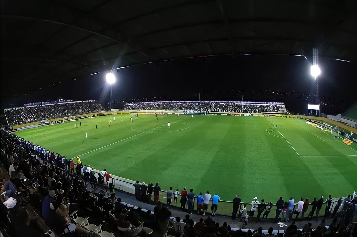 𝐂𝐀𝐒𝐀 𝐂𝐇𝐄𝐈𝐀! O Nabizão vai estar lotado para o confronto entre Bragantino x Flamengo, nesta quinta-feira, pelo Brasileirão.

Entre check-ins e vendidos, cerca de 9000 mil ingressos já foram contabilizamos antecipadamente.

🗞 @ebersonmartinss