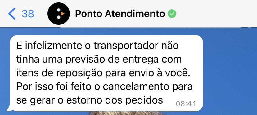 ingridroschini's tweet photo. @pontofrio uma sequência de mentiras!!! Como podemos resolver? 

Estou me sentindo enganada.

Péssima conduta da empresa com os clientes https://t.co/vVqcJh5fjJ