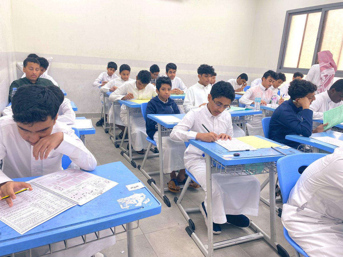 الاختبارات |
جانب من اختبارات الفصل الدراسي الثالث 

#مكتب_التعليم_بالنسيم 
#تعليم_جدة