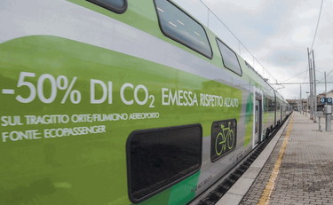 tempoweb's tweet photo. Le #FsItaliane sempre più “green”: piano per raggiungere in anticipo la neutralità carbonica #fs #clima #ambiente #21giugno #iltempoquotidiano  https://t.co/DjIiwKENQP https://t.co/7UNYLY5ixZ