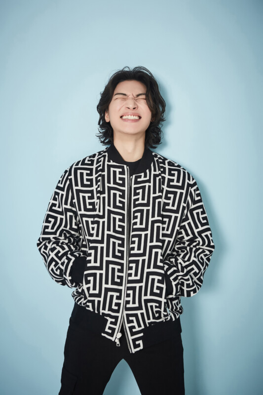 BBEVERYTHINGBR's tweet photo. [📷|😇] Novas fotos e uma nova entrevista de DAESUNG, onde ele fala sobre sua participação no festival WATERBOMB no Japão! 

Via: https://t.co/SOX7EKPz9H

#DAESUNG #BIGBANG #대성 #빅뱅 @d_lable https://t.co/xPyEEfdsPY