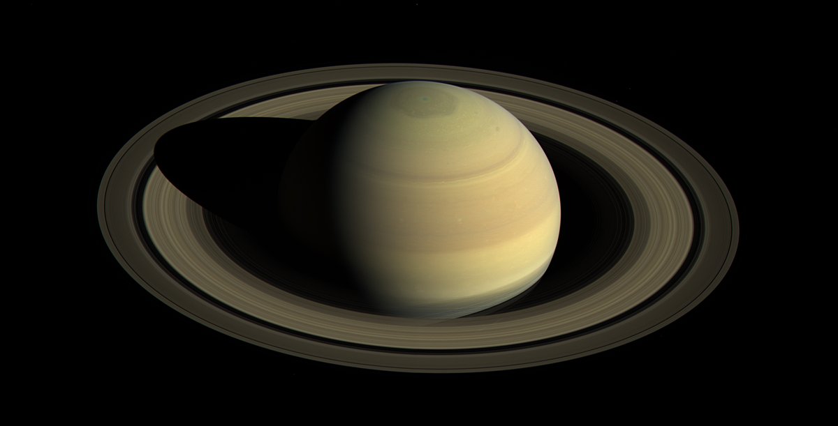 Today marks the solstice on Earth, and the first day of summer in the Northern Hemisphere. Other planets experience solstices, too! Our Cassini spacecraft captured this view before northern summer commenced on Saturn in 2017. 🪐go.nasa.gov/468H1tz