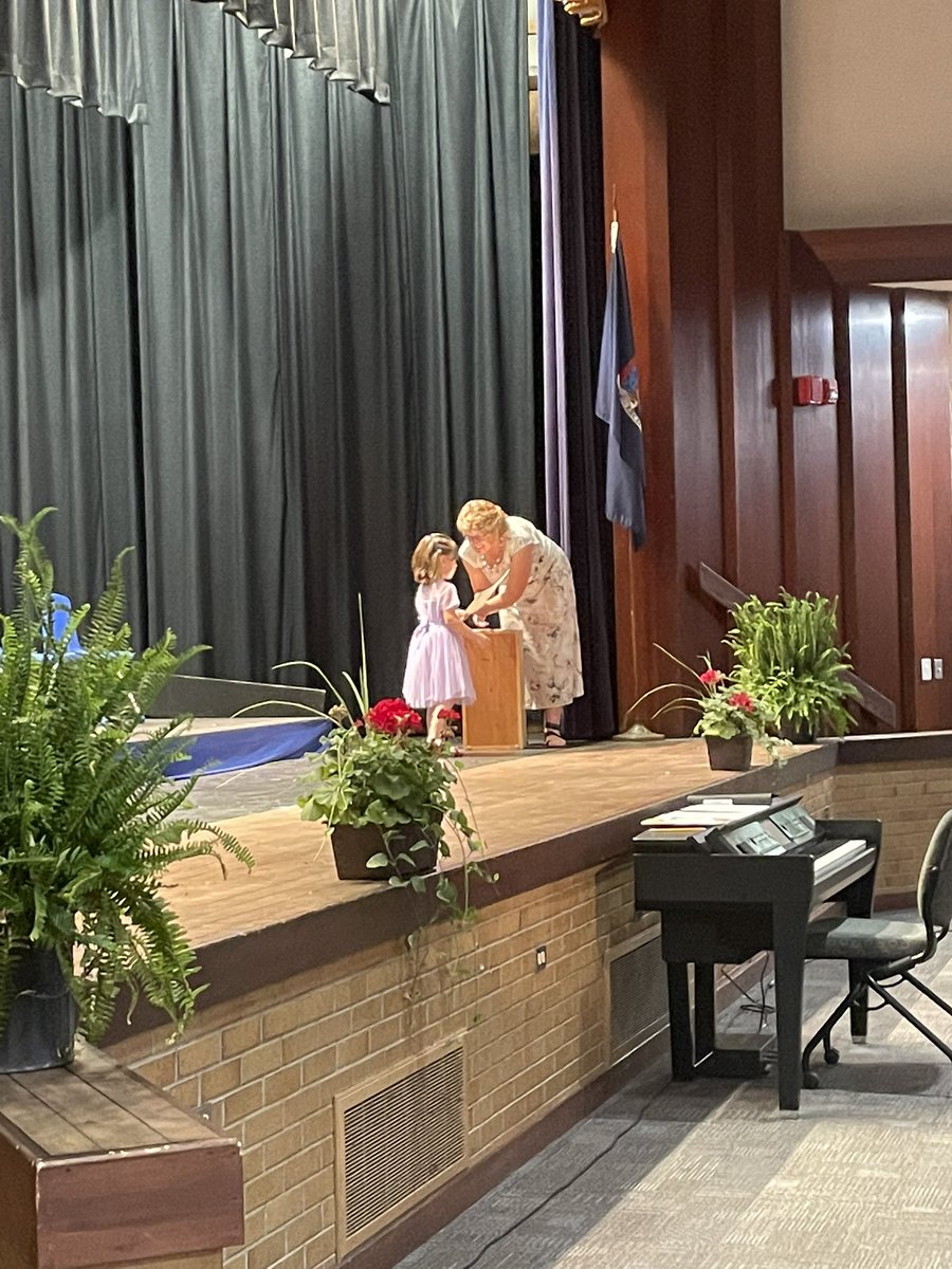 ann morrison tweet media