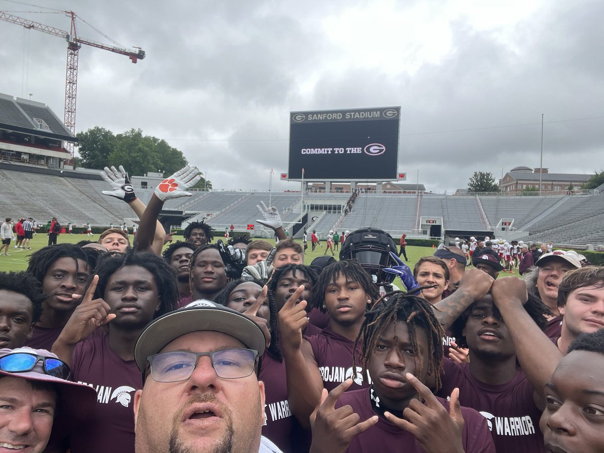 Trojans 4-0 thru pool play