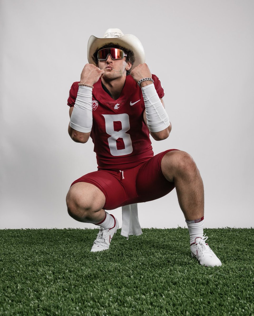 AngeloPetrides2's tweet photo. Enjoyed my time up in Pullman! Thank you for all the love and support❤️❤️❤️@WSUCougarFB @CoachDickert @SchmeddingJeff https://t.co/R7yLLRYezL
