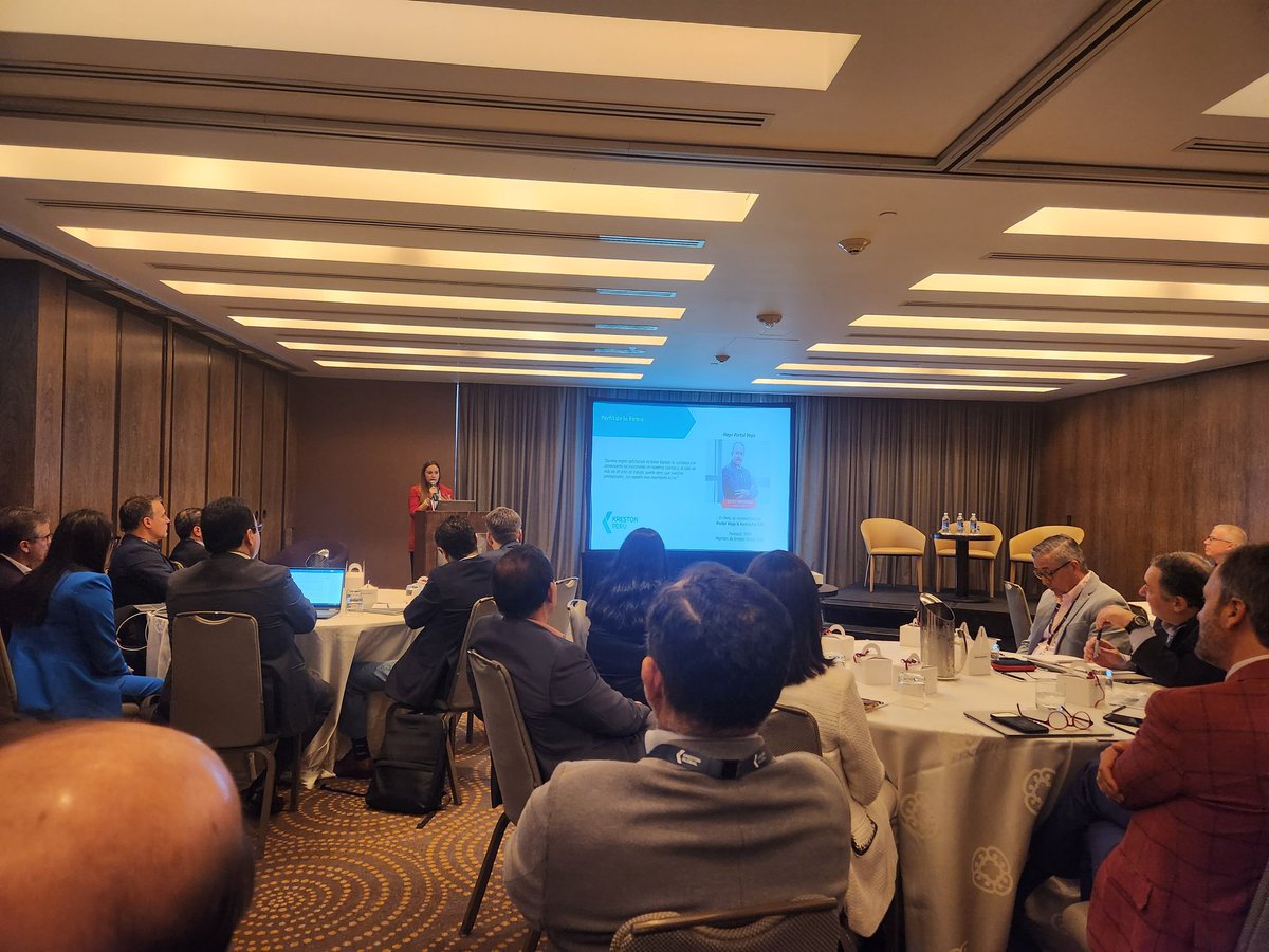 JPM_KrestonFLS's tweet photo. De lleno en el conocimiento de nuevos socios en Kreston LATAM . Estamos en Lima trabajando @KrestonGlobal #KnowingYou https://t.co/dvlg7Han7R