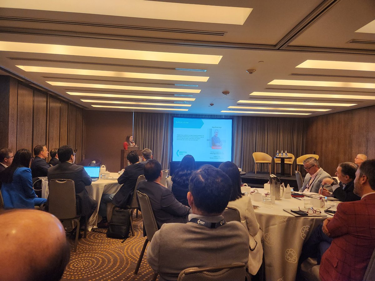 JPM_KrestonFLS's tweet photo. De lleno en el conocimiento de nuevos socios en Kreston LATAM . Estamos en Lima trabajando @KrestonGlobal #KnowingYou https://t.co/dvlg7Han7R