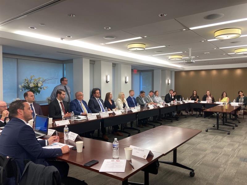 TRUCKINGdotORG's tweet photo. #LEADATA Class of 2023 and TMC Leaders of Tomorrow join ATA this week for their final meeting of the year, Call on Washington. The Hill Team kicked off the meeting this morning and prepped the future leaders on current trucking issues. https://t.co/TaDyZXi8Wx
