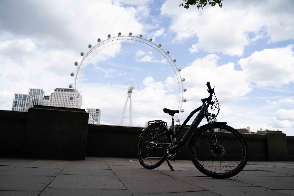 VoltBikesUK's tweet photo. 😃Happy Summer Solstice, everyone! 🌅🌻

So, how do you plan to spend this beautiful evening? Will you be joining us on a pedal-powered adventure, or perhaps you have other exciting plans in mind?
Share your thoughts ......
.
#tryvolt #SummerSolstice #HappySummerSolstice #FYP https://t.co/pk3C2Owusl