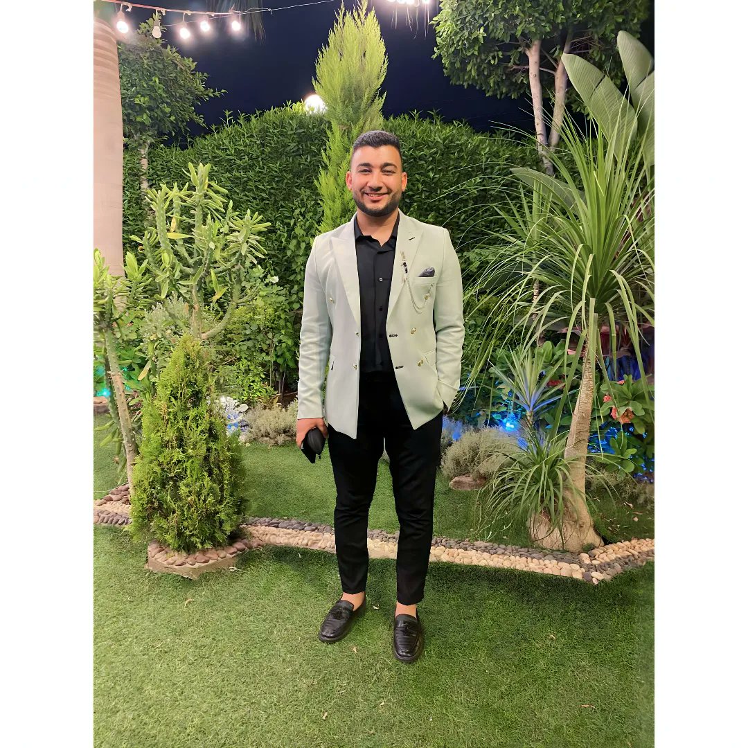 𝑪𝒍𝒂𝒔𝒔𝒚 🫶🏻🖤.