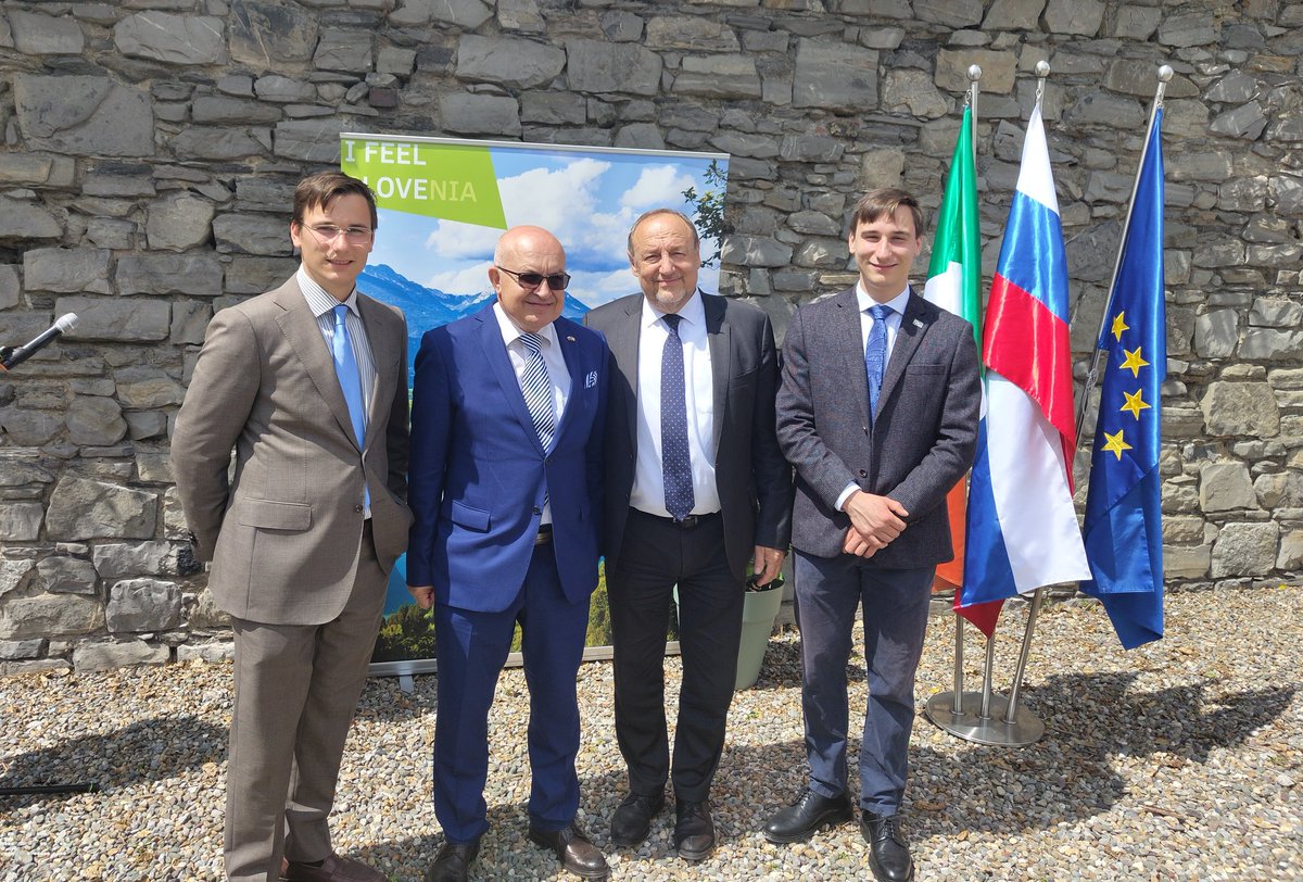 Jay Bobinac (@bobinacjay) on Twitter photo Privileged to spend the afternoon at the #Slovenian Embassy in Dublin w/ Slovenian Ambassador to #Ireland, Stanislav Vidovic, hosted a reception celebrating the #SlovenianConstitution Day.
<a href="/govSlovenia/">Slovenian Government</a>
<a href="/EUCouncil/">EU Council</a>
<a href="/IrlEmbLjubljana/">Embassy of Ireland, Ljubljana</a>
<a href="/CroatiaInEU/">Croatia in the EU</a>
<a href="/carthy_aubrey/">Senator Aubrey McCarthy</a>
<a href="/carthy_aubrey/">Senator Aubrey McCarthy</a> Privileged to spend the afternoon at the #Slovenian Embassy in Dublin w/ Slovenian Ambassador to #Ireland, Stanislav Vidovic, hosted a reception celebrating the #SlovenianConstitution Day.
<a href="/govSlovenia/">Slovenian Government</a>
<a href="/EUCouncil/">EU Council</a>
<a href="/IrlEmbLjubljana/">Embassy of Ireland, Ljubljana</a>
<a href="/CroatiaInEU/">Croatia in the EU</a>
<a href="/carthy_aubrey/">Senator Aubrey McCarthy</a>
<a href="/carthy_aubrey/">Senator Aubrey McCarthy</a>