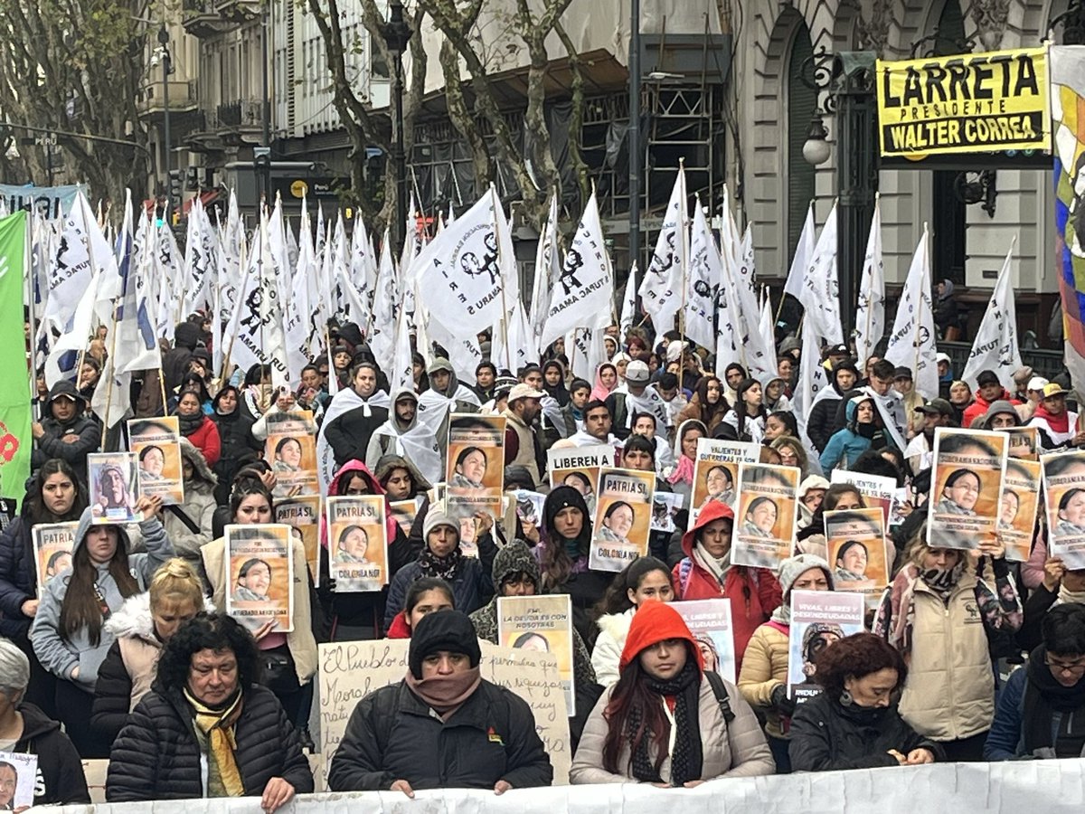 estechefernando's tweet photo. Acto en plaza de mayo por la intervención del feudo de morales https://t.co/60dmQFIgH4