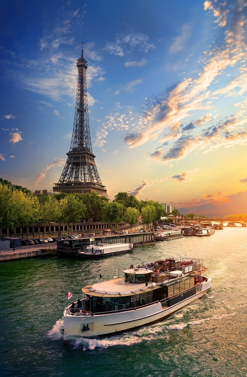 The Parisian summer adventure awaits!

Explore the captivating city on a boat cruise along the Seine and witness the iconic splendor.

Book your flight to the French capital & enjoy a 25% discount: bit.ly/43LVTM6

#FlyTheDreamOfAfrica #FlySafeWithUs #OneWeekToGo