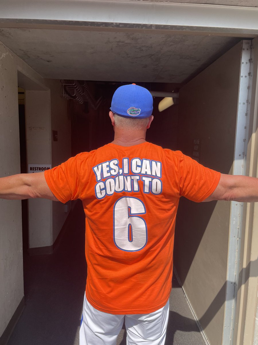 delatorre's tweet photo. Kevin O’Sullivan is ready for the #Gators matchup today. 

https://t.co/CWSCKVG2Ih https://t.co/zQzw5ajVmo