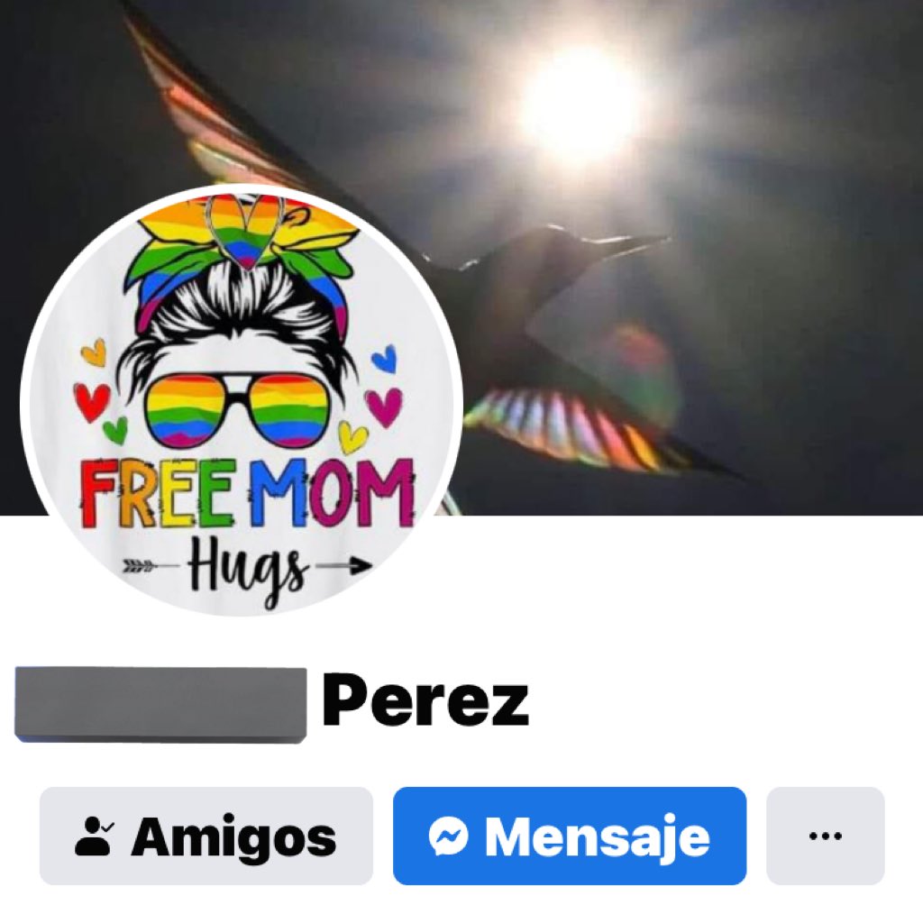 Dannyco_rp's tweet photo. No mamen cada que veo su face o su whats se me sale la lagrimita #pride #mimamemima 🌈 https://t.co/FGNOAzqU4Y