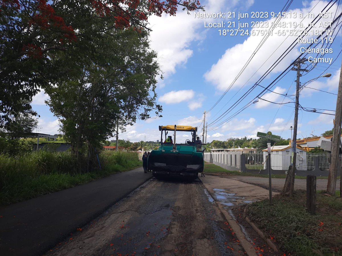 gabrielhr51's tweet photo. Continuan los trabajos de pavimentación en la Carretera Estatal PR-119 en la altura KM 8.8 del sector Palomar en el Barrio Ciénaga, seguimos trabajando junto al Departamento de Obras Públicas Estatal @DTOP para mejorar cada vía pública en nuestra Ciudad.
#ProyectoCallesSeguras https://t.co/ByizlTp6NY