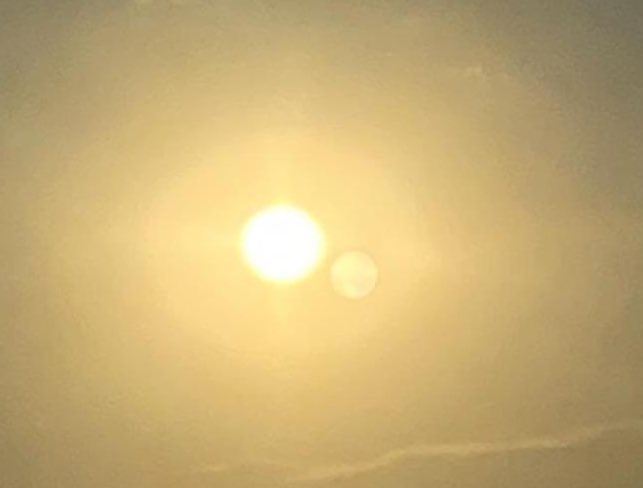Gelen mesajlardan;
Yine Gaziantep’ten,
Gaziantep’te 
2 Güneş Gizemi yaşanıyor.