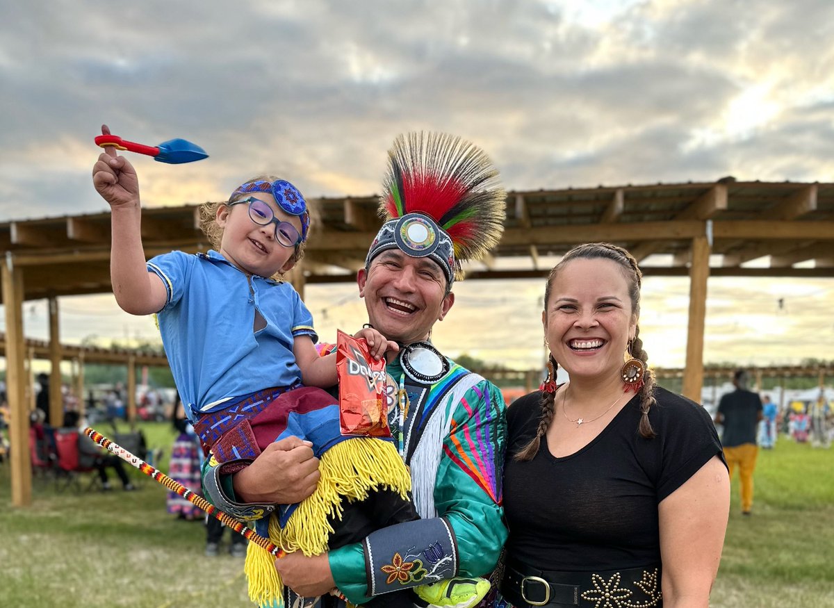 Happy National Indigenous Peoples Day! ☀️

📸: 2023 Lake Manitoba FN Pow-wow