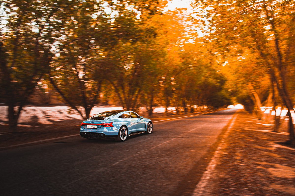 AudiKuwait's tweet photo. 🎥: @EAPhotology
#AudiRSetronGT
المعنى للأداء الكهربائي.
#Audi #RSetronGT: The definition of electric performance.
#Kuwait #AudiKuwait #AudiMiddleEast #AudiSport #AudietronGT #Audietron #AudiRS #etronGT #etron #RS #FutureIsAnAttitude #PerformanceIsAnAttitude #quattro #EVWeek https://t.co/bdlslYqQiS