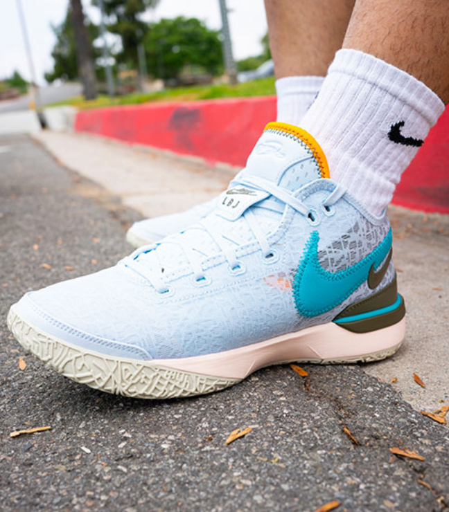 Ad: NEW Nike Zoom LeBron NXXT Gen 'Blue Tint' dropped via Nike US