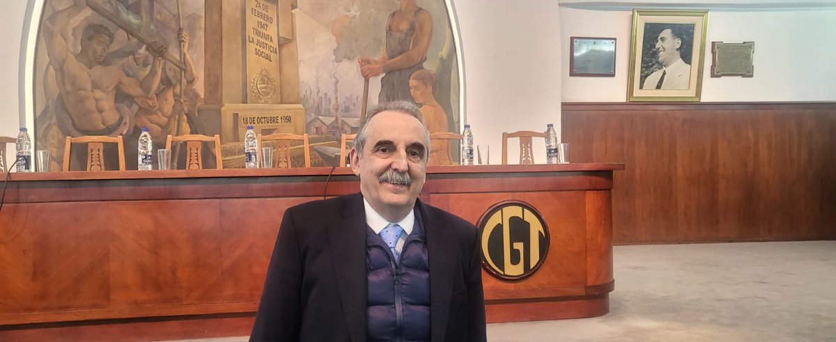 hacecomunidad's tweet photo. Guillermo Moreno en la CGT junto a Pablo Moyano, Luis D'Elía, Horacio Valdez y Leonardo Fabre 
@Luis_Delia @LeonardoFabreok @CarlosGuazzora https://t.co/lFL92dCTE2