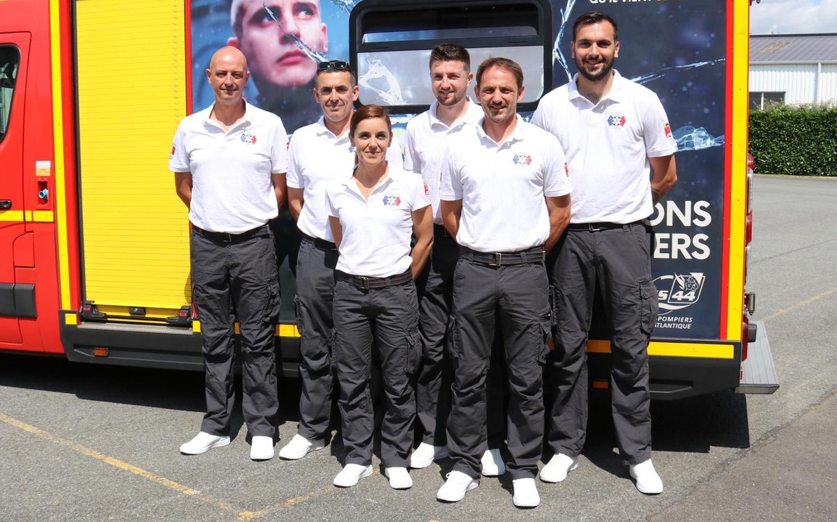 La Team Trauma des @pompiers_44 sur le départ pour rejoindre le @challengesrsuap2023 à Limoges.
#teamrescue #sdis44traumateam #pompiers #sapeurspompier #pompiersdefrance #spp #spv #worldrescuechallenge #suap #secoursapersonne