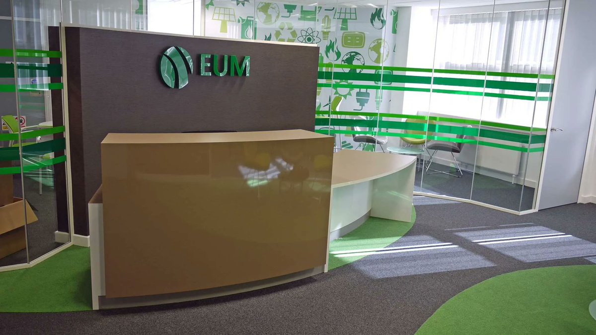dsp_interiors's tweet photo. We’re looking back at the striking #officespace we created at @EUMGroup #HQ in Solihull!
We created a #vibrantworkspace that reflects the brand, installing various glass, screens and #bespokegraphics
https://t.co/THgYFlLatC https://t.co/yJpzvCtnrl