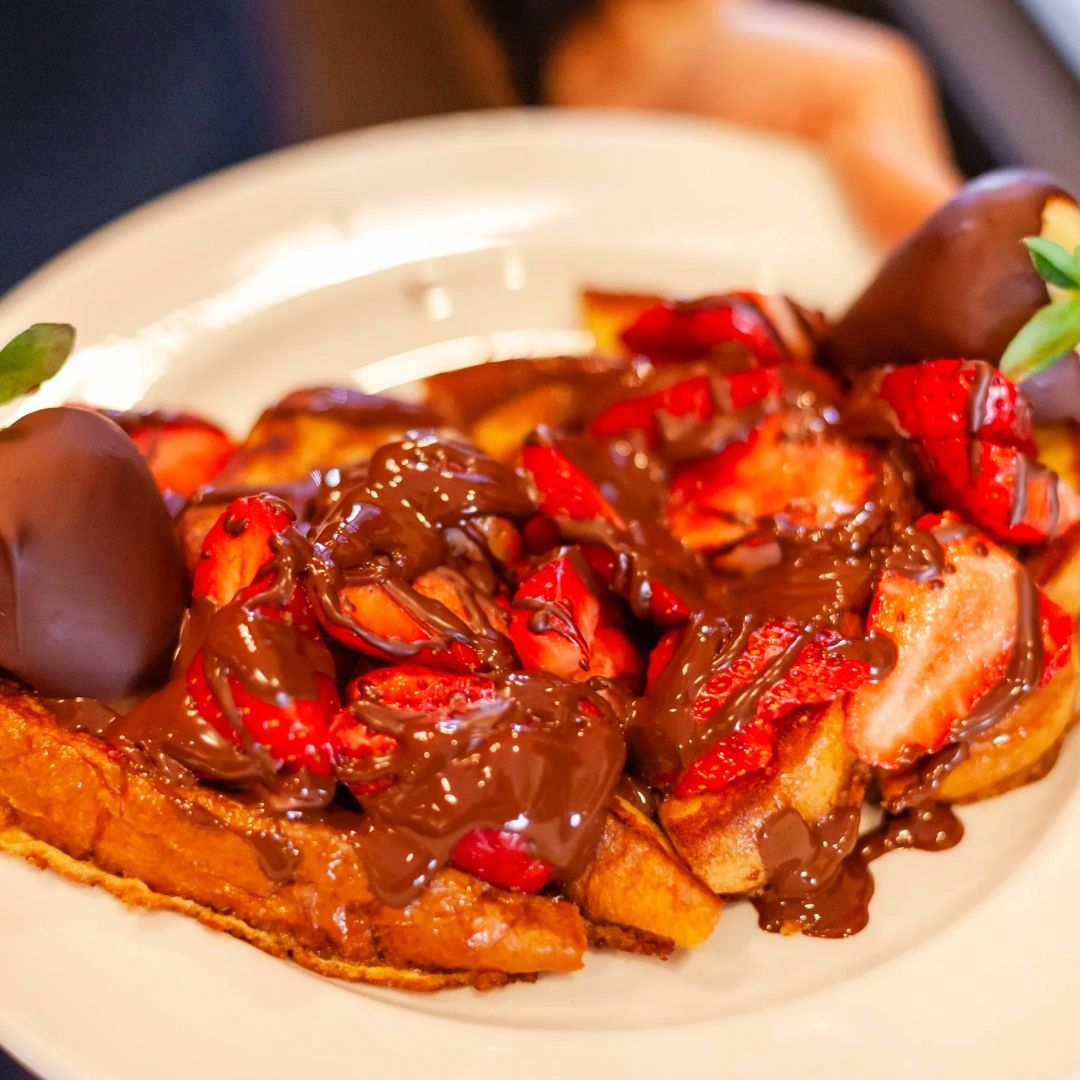 Some things should never be skimped on. Our Heavenly French toast drizzled with dark Belgium chocolate is definitely one of those things!