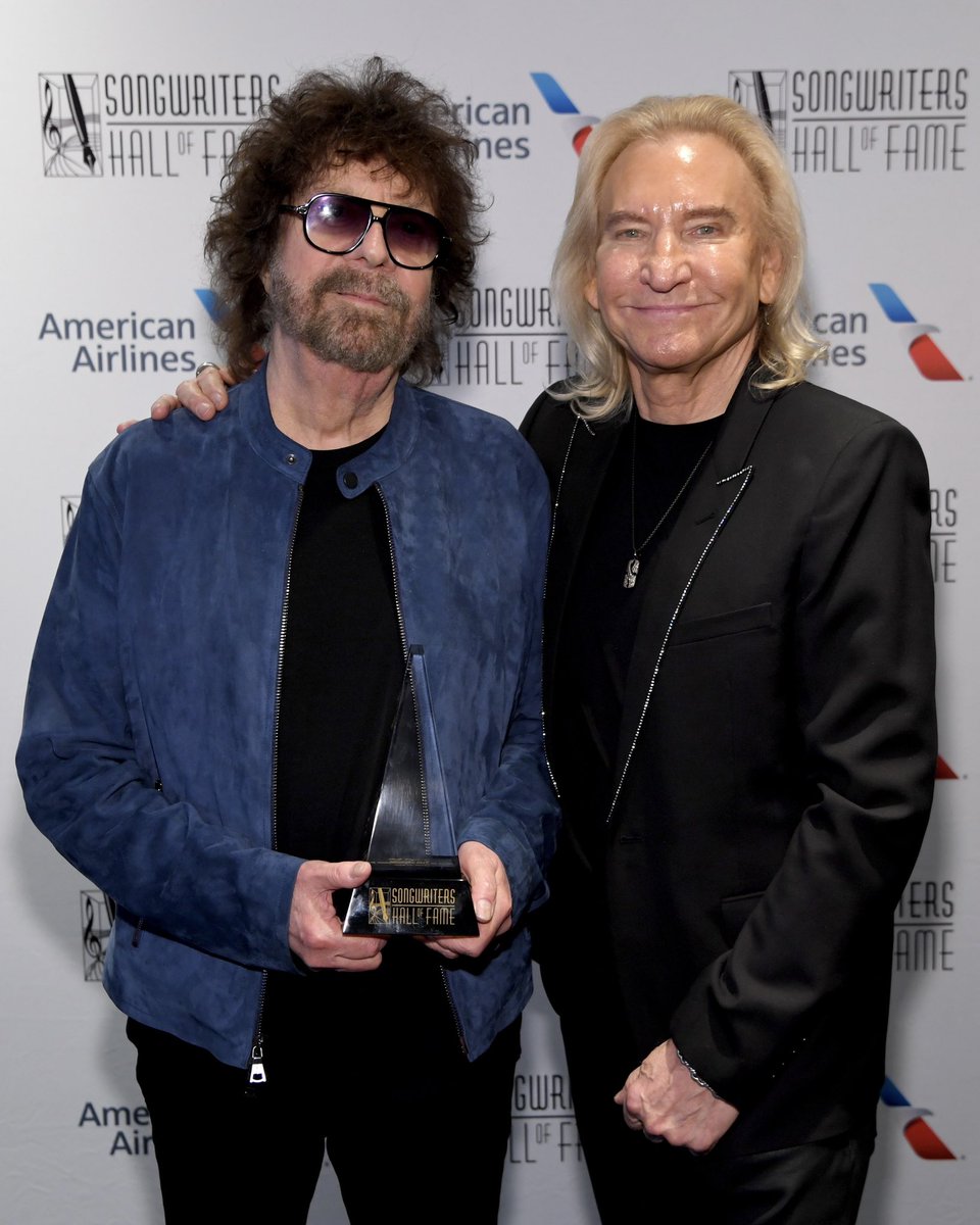 Jeff Lynne's ELO tweet media
