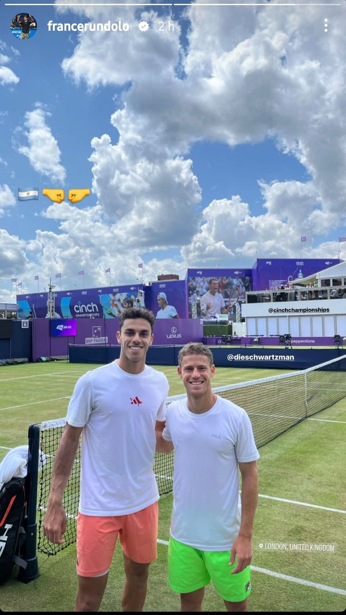 AUna_Mano's tweet photo. Los representantes argentinos en Queens 🇦🇷🤜🤛

Cerundolo y Schwartzman ya estan en 2R y se enfrentarán mañana a Dimitrov 🇧🇬 y De Miñaur 🇦🇺 respectivamente

¡Vamos @FranCerundolo @dieschwartzman! 😁 https://t.co/d53OTdbXEV
