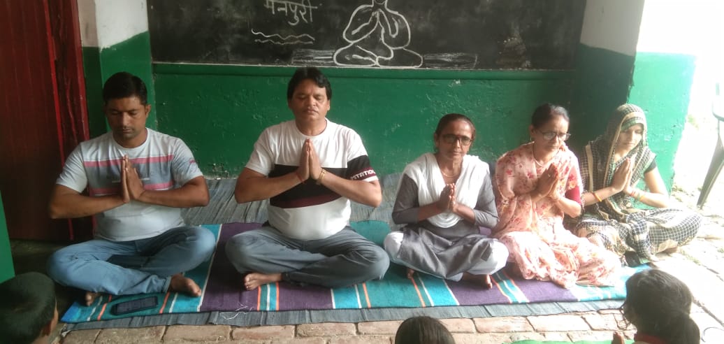 Meenaks09659988's tweet photo. #InternationalYogaDay
Ps kharpari, block and district mainpuri (allotted school)
#YogaInBasic
#G20janbhagidari #G20Edu4all
@basicshiksha_up https://t.co/VMpNcaUeJx