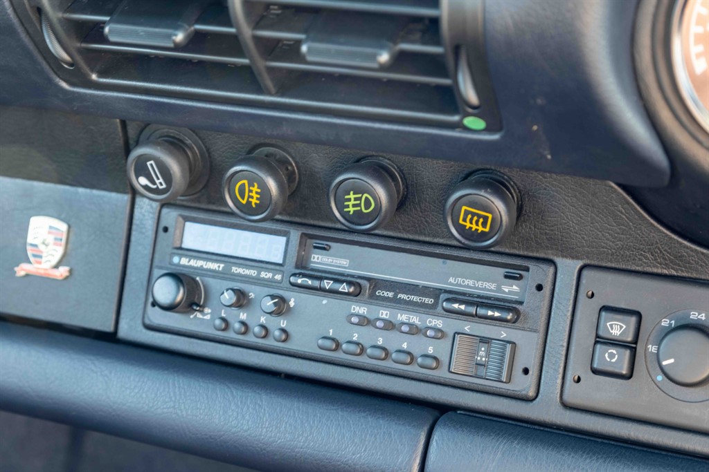 Porsche 964    50,000 miles    £79,950
slades-garage.co.uk/vehicle/porsch… 
#porsche #porsche964  slades-garage.co.uk/vehicle/porsch…