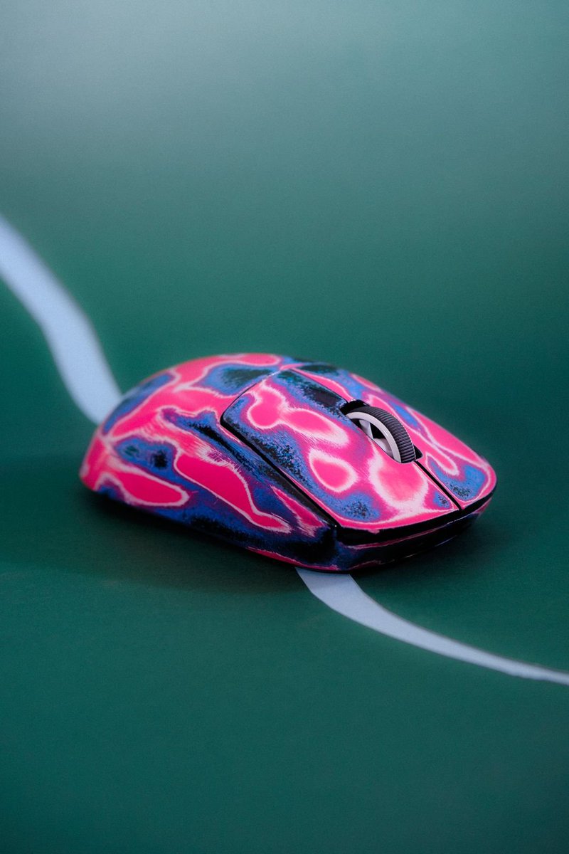 Avasive_esports's tweet image. 🔥Custom Logitech G Pro X Superlight Giveaway!🔥

Rules to enter:
• Follow @Avasive_esports and @stubafrica 
• Like
• Retweet
• @ 3 friends

The winner will be announced on Friday, the 21st of July!!!