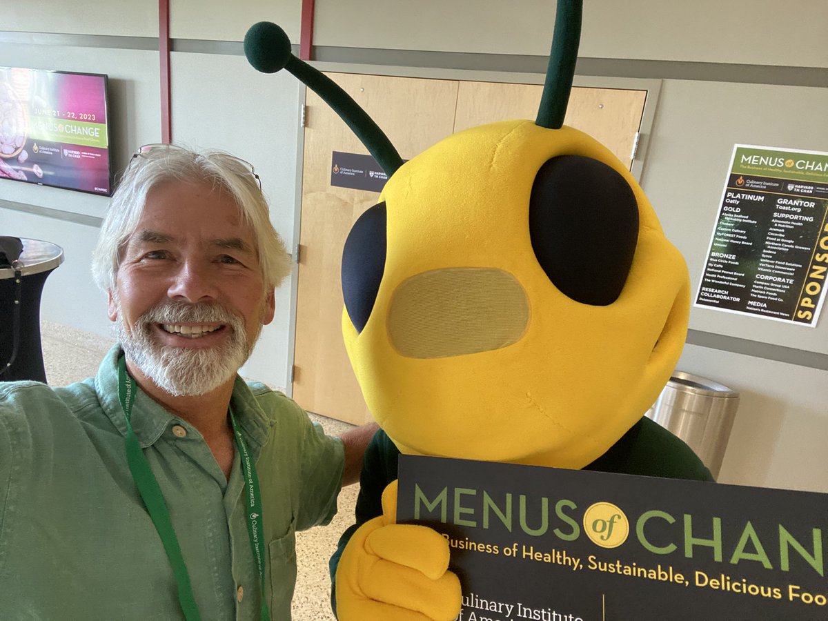 GardnerPhD's tweet photo. Menus of Change - 2023
Thrilled to be here @CIACulinary in Hyde Park, NY / beautiful Hudson Valley for the 2023 #CIAMOC
CIA has a new mascot! Meet Sting! 🤣🐝 https://t.co/F8Sfi6sgrQ
